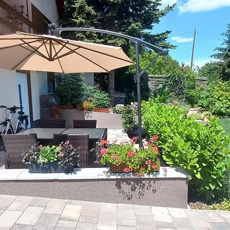 A Bringas Apartman 2 Balatonfured Exterior photo
